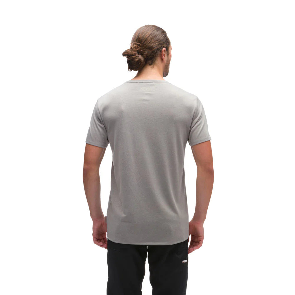 Grundens Shorebreak Performance Short Sleeve Crew in Skyrocket - Sportsman Gear