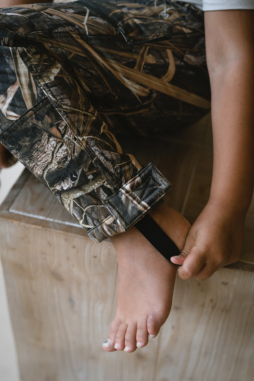 Medium Weight Hunting Pant by Bow and Arrow Outdoors - Sportsman Gear