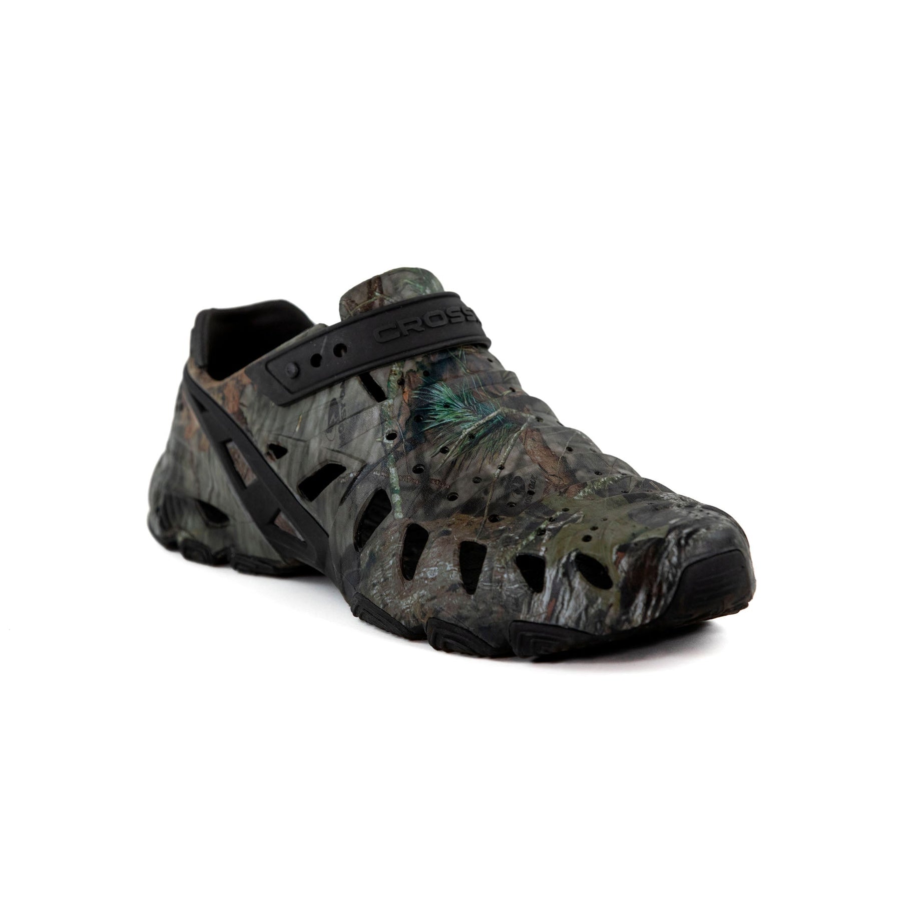 2.0 Closed Toe Water Shoes for Men by CROSSKIX - Sportsman Gear