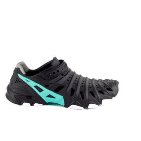2.0 Closed Toe Water Shoes for Men