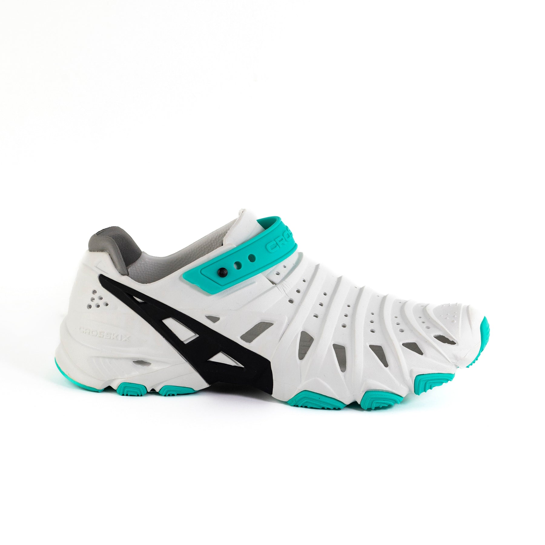 2.0 Closed Toe Water Shoes for Men