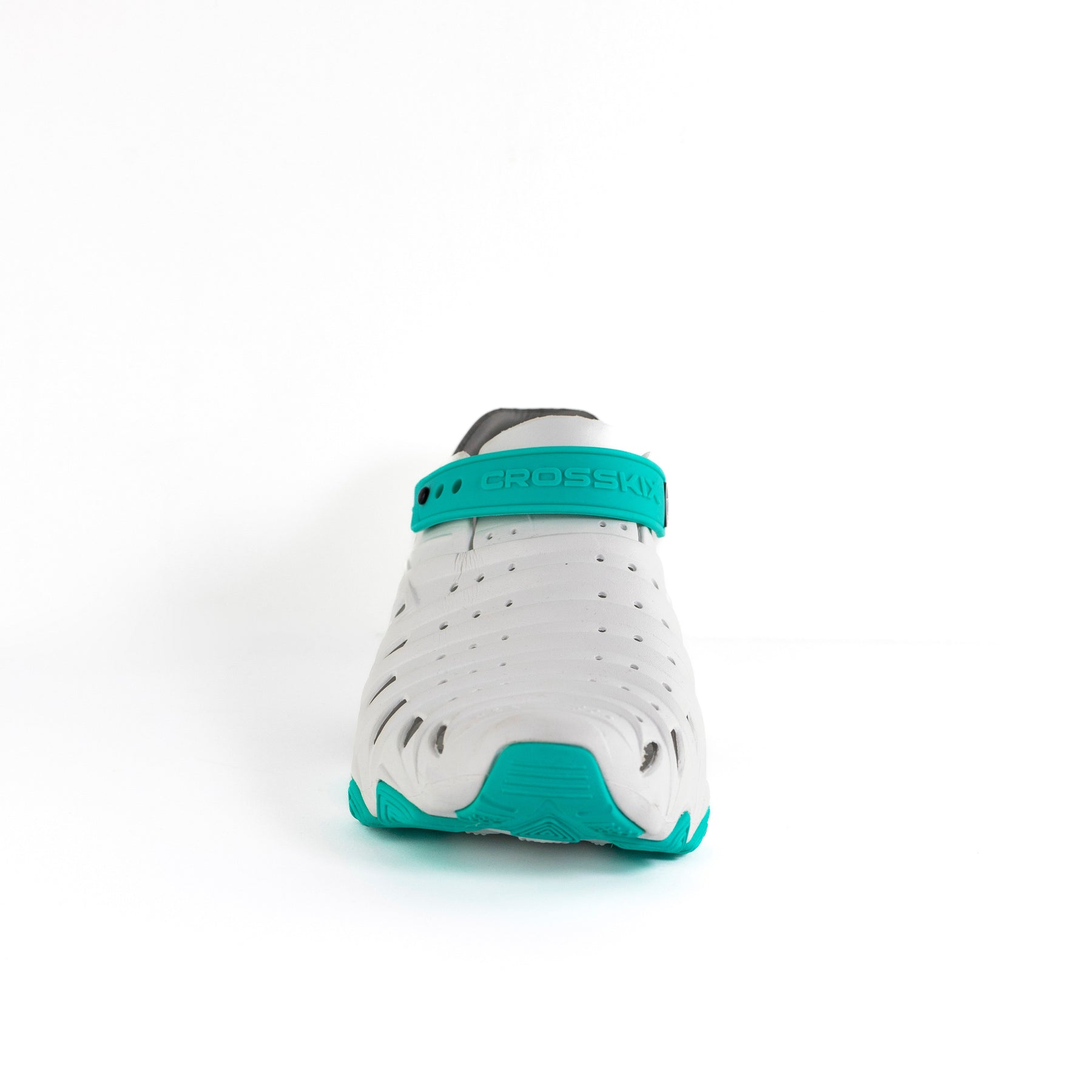 2.0 Closed Toe Water Shoes for Men