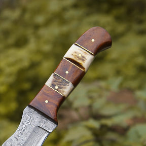 Mangler Damascus Hunting Knife with Rose Wood & Stag Horn Handle